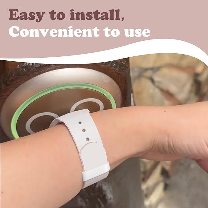 Multi-Color Band Keeper, Magic band locks, Silicone Fastener Rings Security Loop/Holder/Clips Compatible with Fitbit Charge/Charge HR/Garmin Vivofit/Disney Magic Bands 1.0/2.0 & More