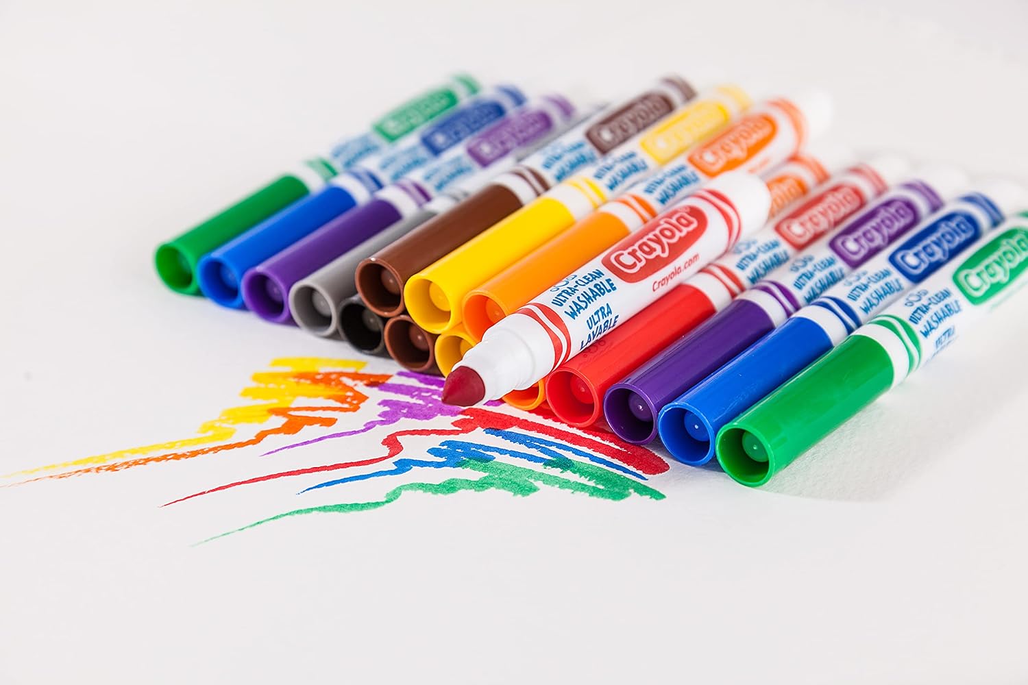 Crayola Ultra Clean Washable Markers (40ct), Broad Line Colored Markers for Kids, Coloring Book & Art Marker Set, Gifts for Kids. Ages 3+
